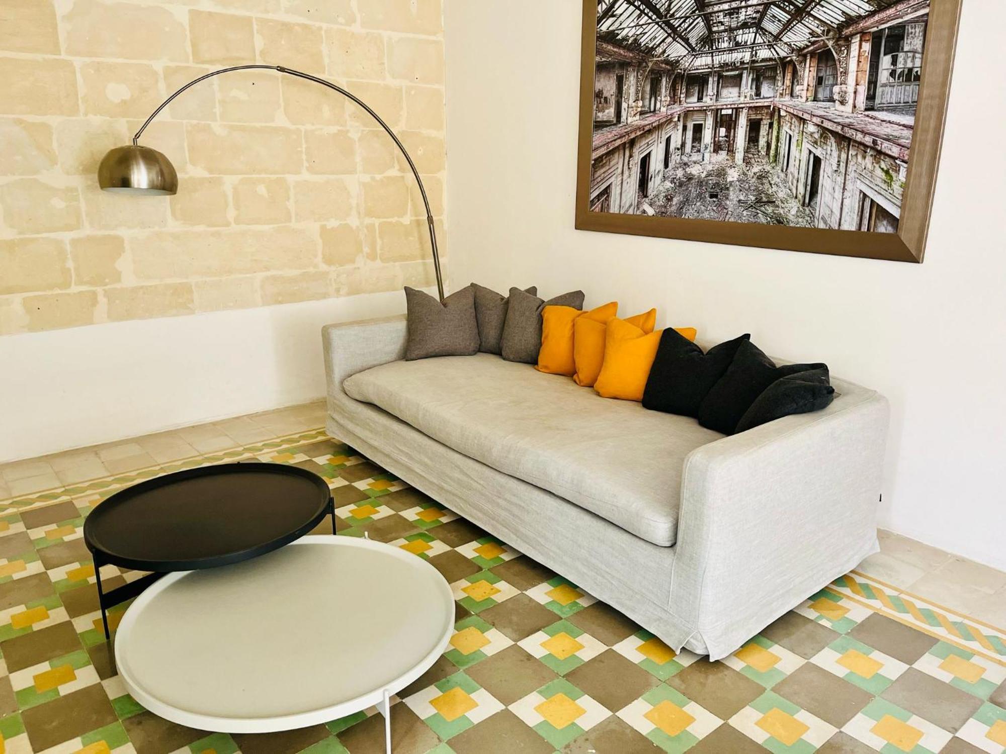 Cozy Charming Apartment In Old Bakery Street Valletta Zewnętrze zdjęcie